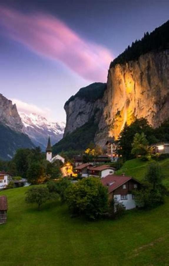 Komfortabel, Perfekte Lage, Neue Wohnung, Gratis P Lauterbrunnen Exterior photo