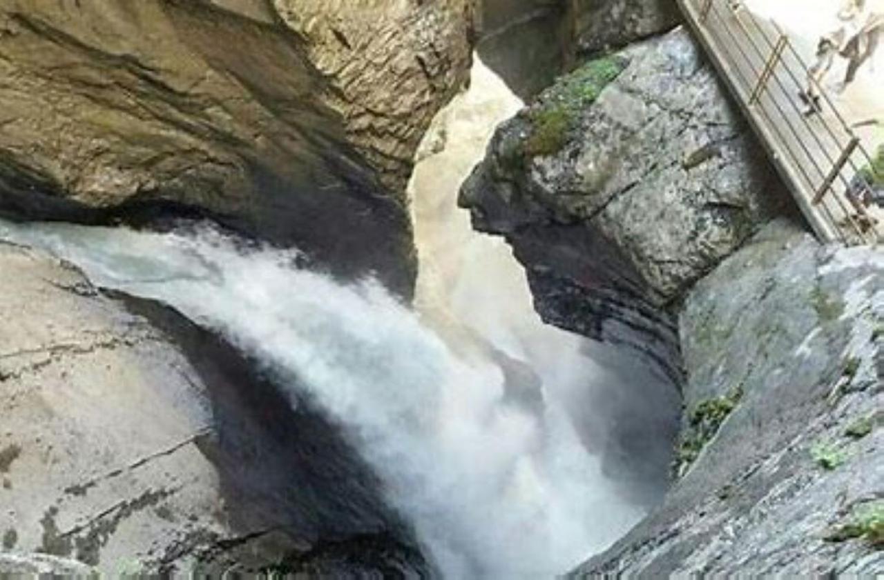 Komfortabel, Perfekte Lage, Neue Wohnung, Gratis P Lauterbrunnen Exterior photo